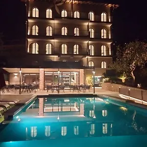4* Ξενοδοχείο Ristorante Al Caminetto Worldhotels Crafted Adults Only