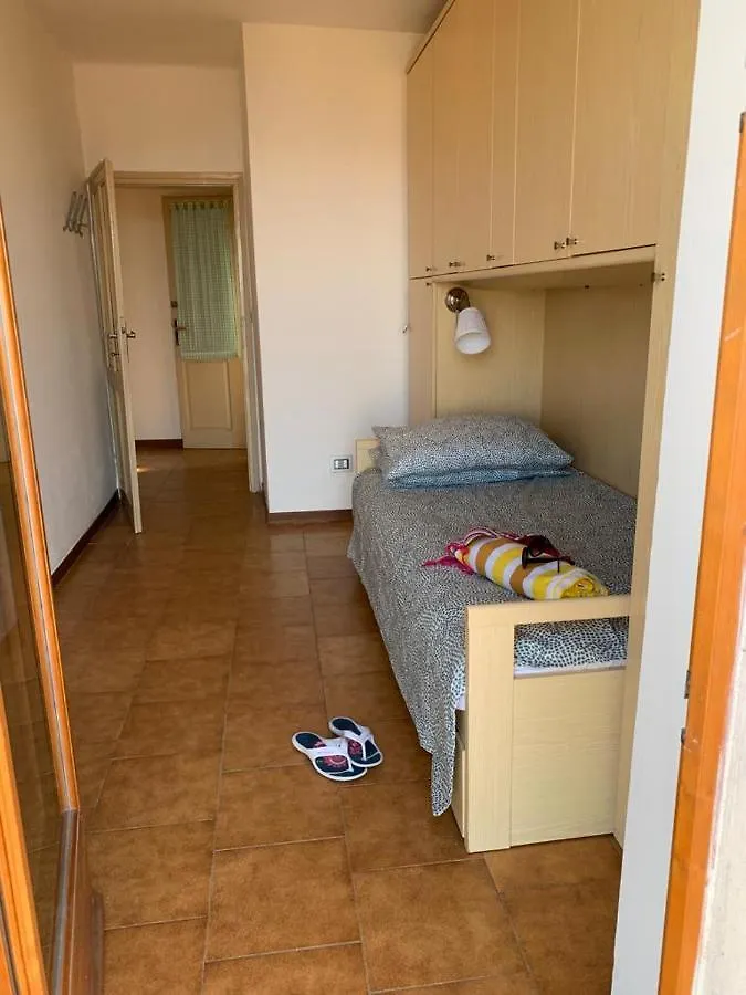 Casa Lisetta, 3-Room Apartment With Lake View Torri Del Benaco